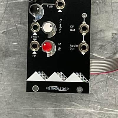 Blinkenlights 8 Bit Waves -VCO module for Eurorack image 1