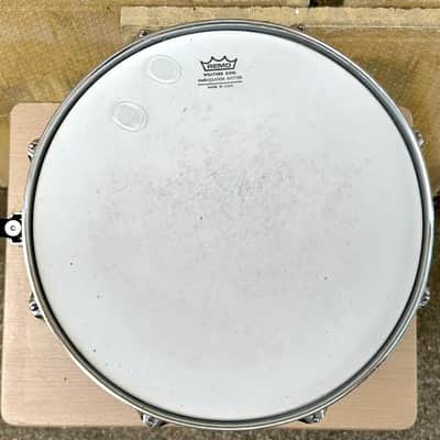Pearl Forum Snare Drum 14x5.5 inch. image 5