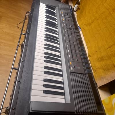 Roland E 10 Synthesizer image 9