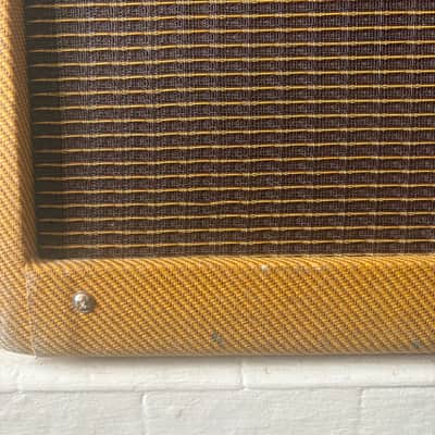 Fender Pro Junior IV 15-Watt 1x10" Guitar Combo 2018 - Present - Lacquered Tweed image 3