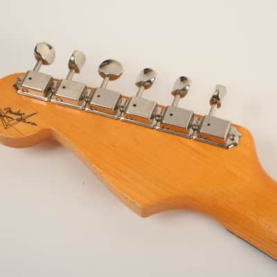Fender Custom Shop Late 1962 Stratocaster Relic with Closet Classic Hardware Rosewood Fingerboard Aged Aztec Gold CZ577433 image 5