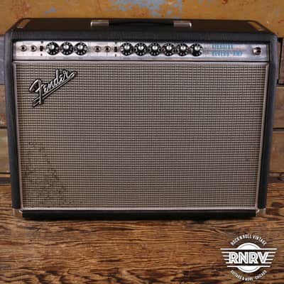 1968 Fender Vibrolux Reverb "Drip Edge" 2-Channel 35-Watt 2x10" Guitar Combo Silverface image 2