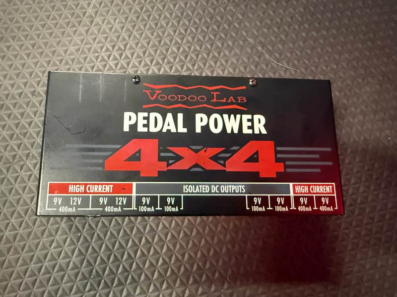 Voodoo Lab Pedal Power 4X4