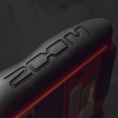Zoom B2.1u Bass Effects Pedal w/Assignable Expression Pedal Bass Multi-Effects image 18