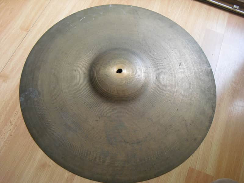 22" Vintage Avedis Zildjian Flat Top or "Cow Bell" Ride Cymbal 3210g image 1