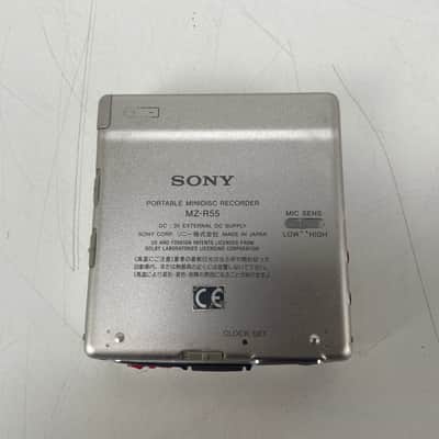 Sony - MZ-R55 - MiniDisc Walkman - Inc. Original Adapter/Remote/Battery-Pack image 4
