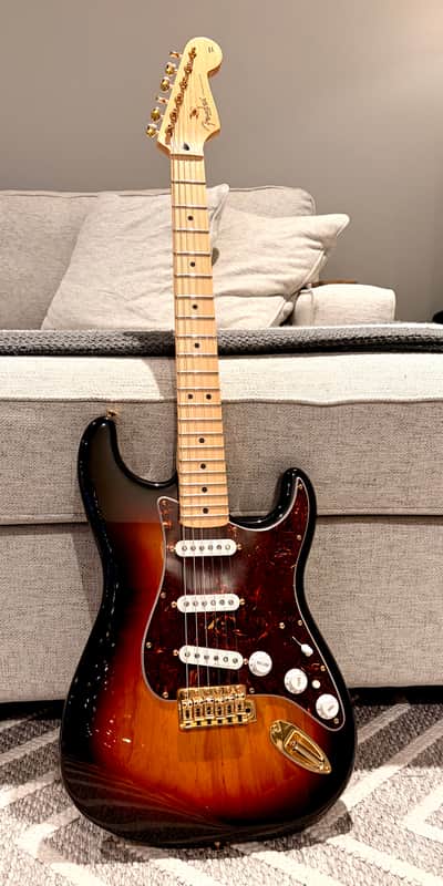 Fender Deluxe Players Stratocaster | Reverb