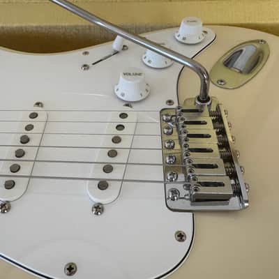 Fender Licensed Warmoth Stratocaster 2026 - Vintage White image 9