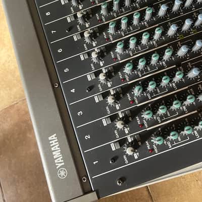 Yamaha Gf16/12 + flight case Fantoni image 2