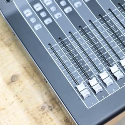 Yamaha DM3 Standard 16 Mono Input Mixing Channels Digital Mixing Console w/Box image 9