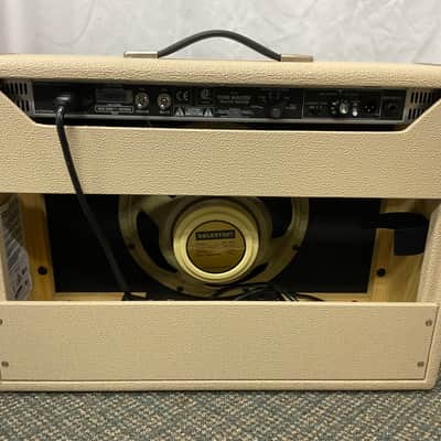 Fender Tone Master Deluxe Reverb FSR Limited Edition "Cocoa" 2-Channel 22-Watt 1x12" Digital Guitar Combo 2025 - Cocoa image 4