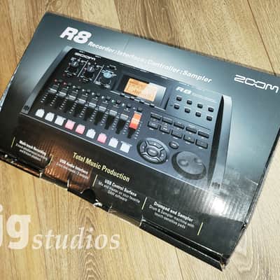 Zoom R8! - Excellent in the Box! image 3