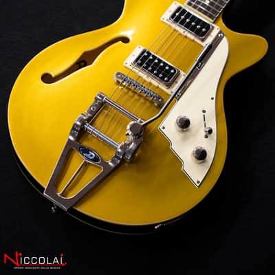 DUESENBERG Starplayer Tv Gold Top image 15