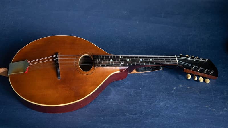 1917 Gibson Style A image 1