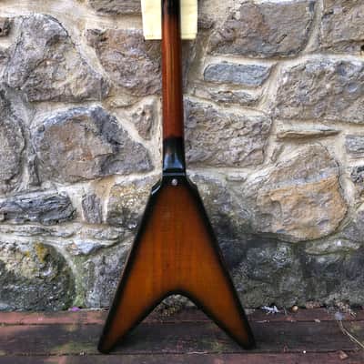 Gibson Flying V 1975 - Sunburst image 3