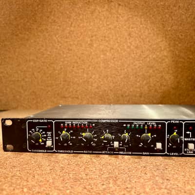 Drawmer DL241 Dual-Auto Compressor with XLR Connectors – 110V/220V – Serviced – Warranty image 7