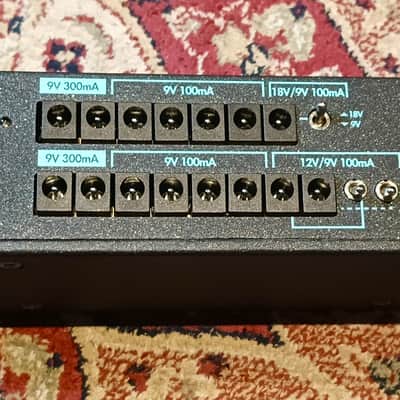 Walrus Audio Phoenix 230V Clean Power Supply image 3
