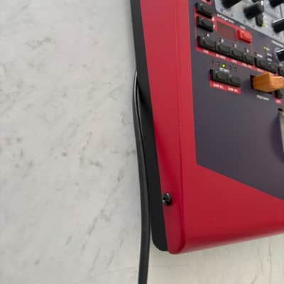 Nord Lead 2X 49-Key 20-Voice Polyphonic Synthesizer 2003 - 2013 - Red image 9