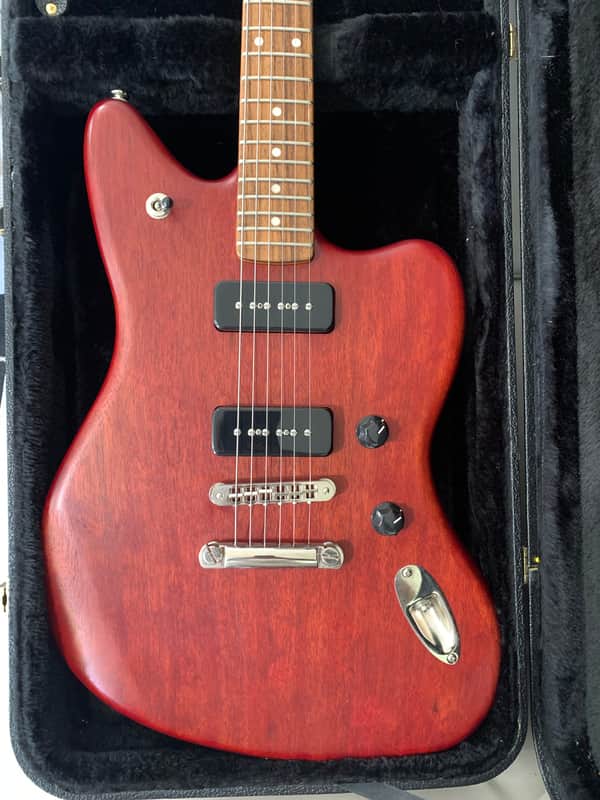 Fender Modern Player Jaguar 2012 - 2013 - Red Transparent