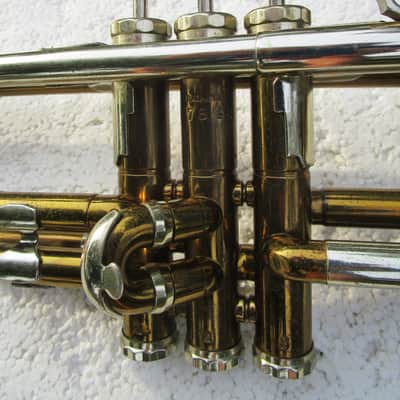 Getzen 90 Deluxe Trumpet, 1949, USA, Gold Lacquer, Tags, Case, Very Clean image 17