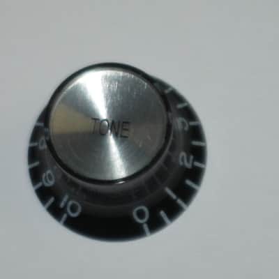 new open package (with packaging)  A+ genuine Gibson knobs: 1 VOLUME & 1 TONE PRMK-010, Top Hat with Silver Reflector (other 2 knobs NOT included) PRMK010 image 4