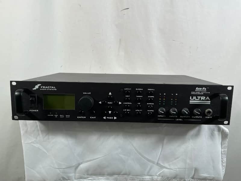 Fractal Audio Axe-FX Ultra - Black image 1