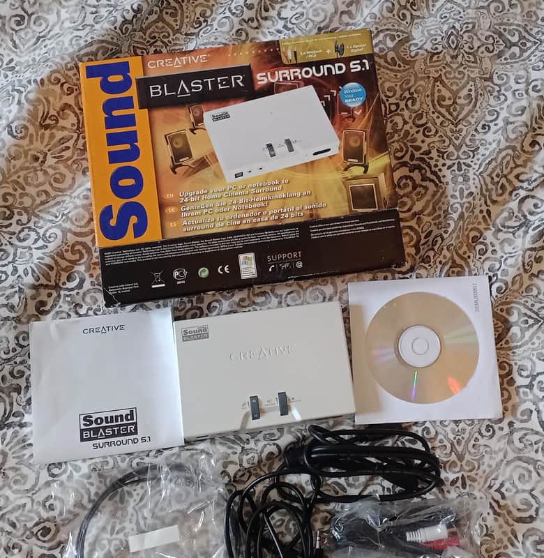 Creative Sound blaster surround 5.1 Early 2000s - White image 1