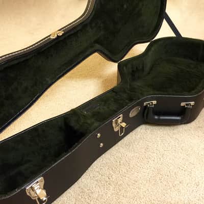 Martin 445 Dreadnought Hardshell Acoustic Guitar Case Black/Olive Drab image 4