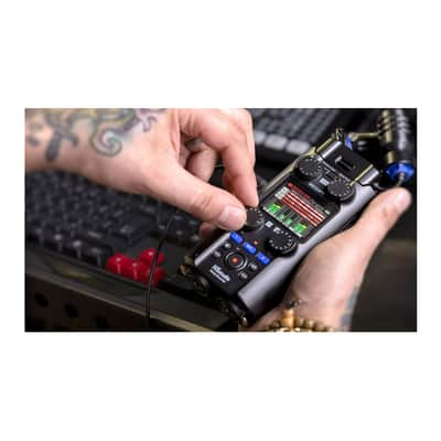 Zoom H5studio 6-Track Handy Recorder with Dual AD Converters, 32-Bit Float Recording, and Color LCD Display (Black) image 4