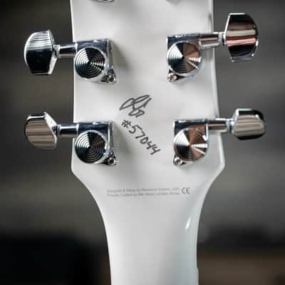 Reverend Robin Finck Signature Electric Guitar - Ice White image 6