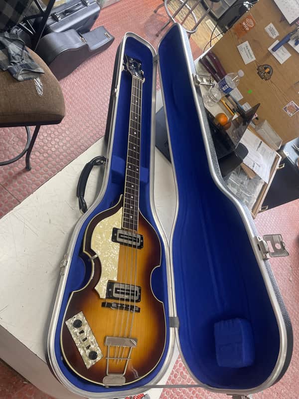 Hofner Beatle Bass lefty 1970,s - Sunburst image 1