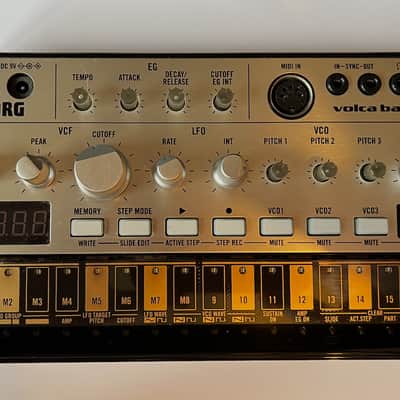 Korg Volca Bass Analog Bass Sequencer/Synthesizer 2013 - Present - Silver/Black image 1