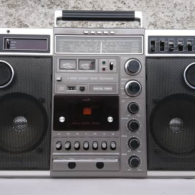Universum Senator Super 8800 Boombox Ghettoblaster Portable Stereo Radio Made in Germany image 1