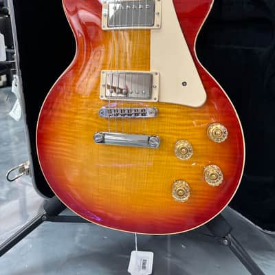 2015 Gibson Les Paul Traditional 100 - Heritage Cherry Sunburst w/ Case image 2