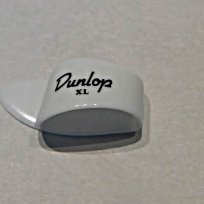 Dunlop 9004R White THUMB PICKS 6 Picks Extra Large White image 3