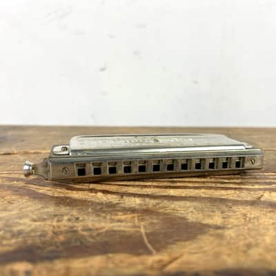 Hohner Super Chromonica Key of B - Chrome image 4