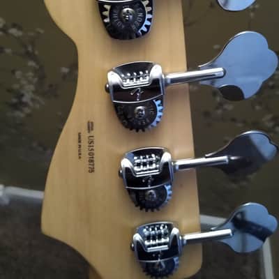 Fender P-Bass Deluxe 2016 Translucent White USA , WOW image 15