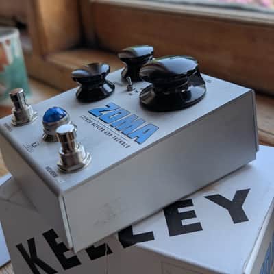 Keeley Zoma Stereo Reverb / Tremolo Pedal image 4