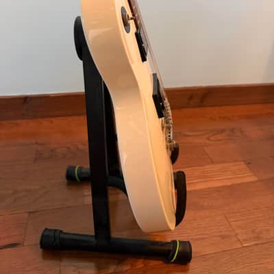 2009 Epiphone Les Paul Studio in Alpine White *Comes with Hard Case* image 7