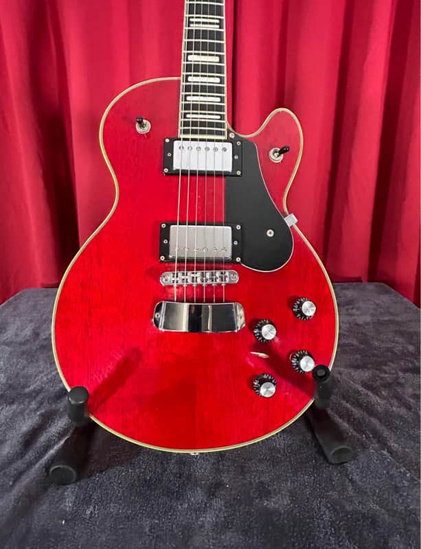 Hagstrom Swede 2004 - 2005 - Red with Original Hardshell Case image 1