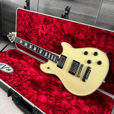 EVH Wolfgang USA Custom Shop Hardtail ONLY 66 Made ! 2011 Mint Eddie Van Halen image 11