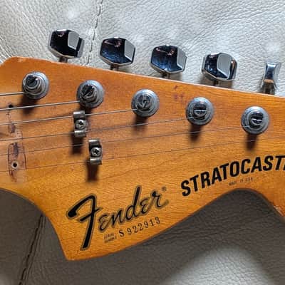 Fender Stratocaster with Rosewood Fretboard 1978 - 1980 - Wine image 6