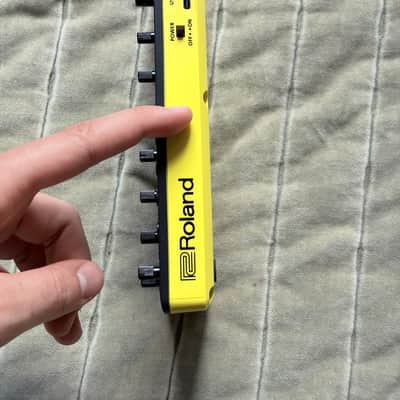 Roland P-6 AIRA Creative Sampler image 3