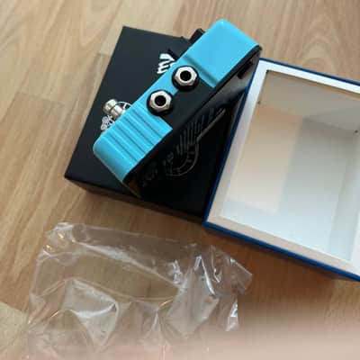 EBS Billy Sheehan Ultimate Signature Drive 2019 - Present - Blue image 6