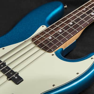 G&L JB-5 Lake Placid Blue Metallic - Authorized G&L Premier Dealer image 6