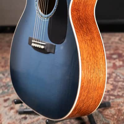 Martin CEO-11 Acoustic/Electric Guitar with Hardshell Case image 13