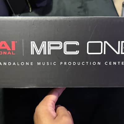 Akai MPC One+ Portable Bundle – Retro Skin + XT Power Battery image 15
