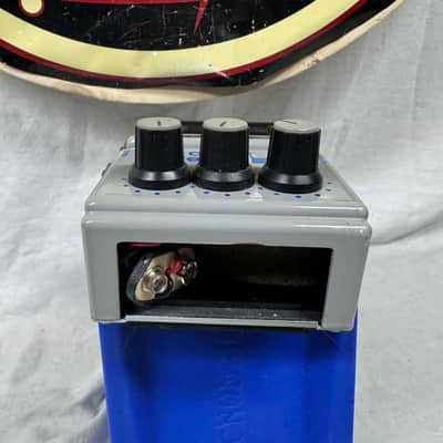 DOD FX30B FX30 B Gate / Loop Noise Gate + Effects Loop Pedal - missing battery cover image 5