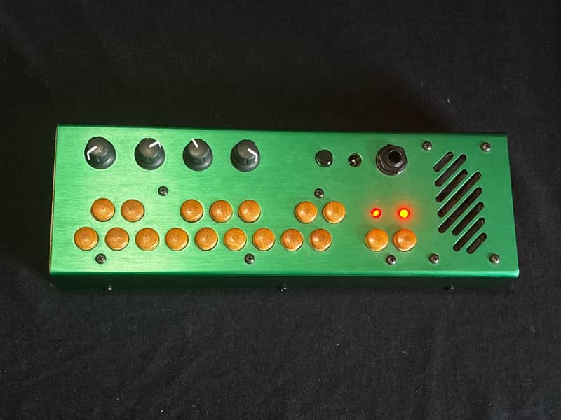 Critter & Guitari Pocket Piano MIDI 2010s - Green image 1
