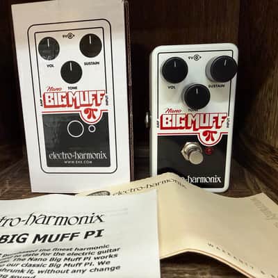 Electro-Harmonix Nano Big Muff Pi Distortion / Sustainer 2013 - Present - White / Black / Red image 3
